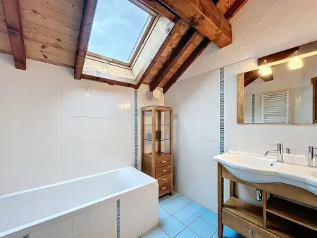 Chalet 4* chaleureux près des pistes avec parking et wifi pour 14 pers - Photo 11