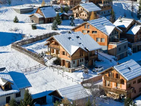 Chalet 4* chaleureux près des pistes avec parking et wifi pour 14 pers - Photo 21