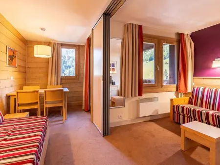 Appartement avec balcon, parking, proche centre La Plagne - Photo 1