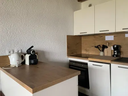 Studio confortable pour 4 avec balcon, face aux pistes - Photo 10