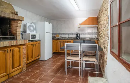 Maison 6 personnes à Cabanes - Photo 3