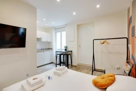 YA-7-RASPAIL, Magnifique studio - 2P - Levallois-Perret - Photo 11
