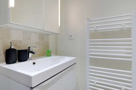 YA-7-RASPAIL, Magnifique studio - 2P - Levallois-Perret - Photo 16