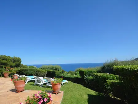 Appartement Rez-de-jardin avec Piscine Partagée à Begur - Photo 3