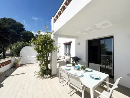 Maison Mitoyenne Rénovée à Begur avec Piscine Partagée - Photo 5