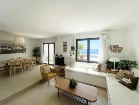 Maison Mitoyenne Rénovée à Begur avec Piscine Partagée - Photo 10