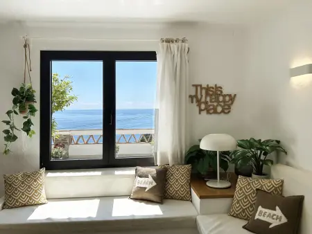 Maison Mitoyenne Rénovée à Begur avec Piscine Partagée - Photo 11