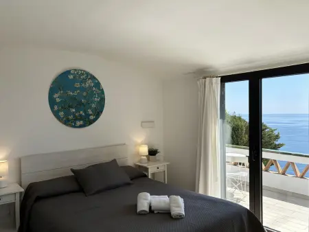 Maison Mitoyenne Rénovée à Begur avec Piscine Partagée - Photo 19
