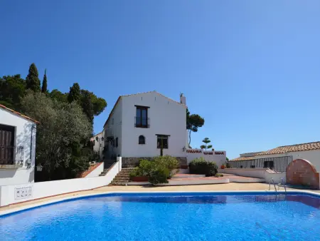 Maison mitoyenne ensoleillée avec piscine à Begur, proche Sa Tuna - Photo 5