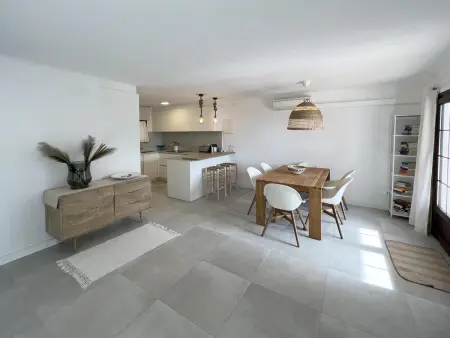 Maison mitoyenne ensoleillée avec piscine à Begur, proche Sa Tuna - Photo 7