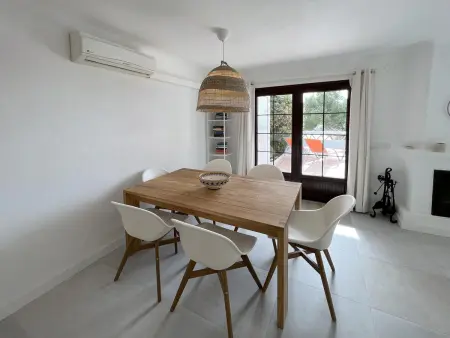 Maison mitoyenne ensoleillée avec piscine à Begur, proche Sa Tuna - Photo 9