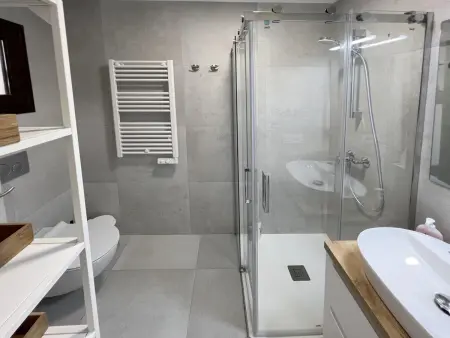 Maison mitoyenne ensoleillée avec piscine à Begur, proche Sa Tuna - Photo 12