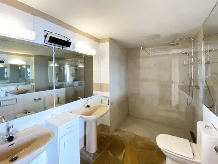 Appartement exclusif à Begur avec piscine à débordement - Photo 9