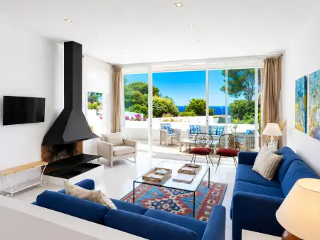 Maison méditerranéenne à Begur avec piscine commune - Photo 6