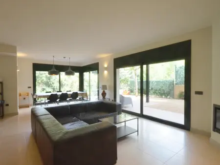 Maison rénovée avec piscine privée près de la plage à Begur - Photo 8