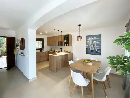 Maison de Vacances Moderne à Begur avec Piscine Commune - Photo 7