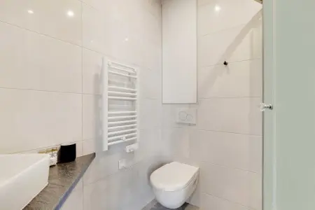 DM-47-MAGENTA, Chic apartment - 3BR/10P - RÃ©publique - Photo 14