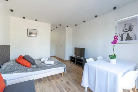 DL-3-TOUQUES-1, Studio 4 couchages avec terrasse, 500m Place Morny - Photo 7