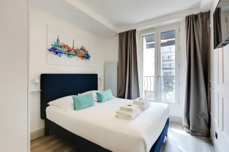 BZ-129-CHARONNE-1, Appartement moderne & terrasse - 2BR/6P - Proche Nation - Photo 2