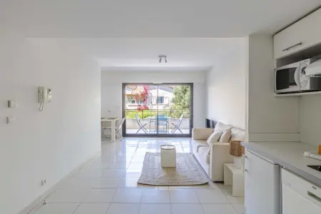 YG-8-SERGENT-M, Charmant 2 pièces avec balcon/piscine - Cannes - Photo 10
