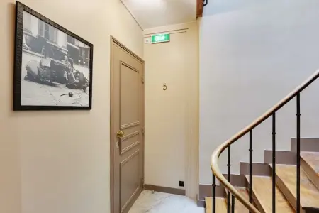 BZ-129-CHARONNE-5, Bel appartement - 2CH/6P - Père-Lachaise - Photo 12