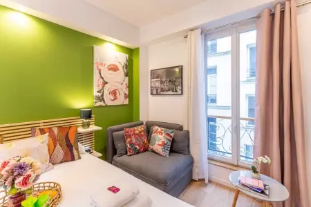 AR-58-BEAUREGARD-3, Intimate studio - 1BR/2P - Center of   Paris - Photo 1
