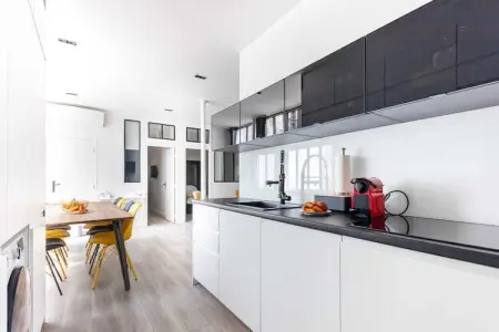 BZ-4-POPINCOURT, Spacieux appartement - 3BR/8P - Bastille - Photo 1