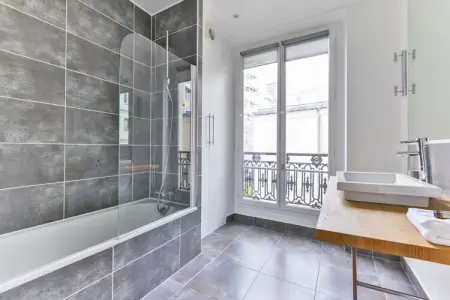 AC-79-BLANCHE-M, Spacieux appt - 2BR/4P - Montmartre/Moulin Rouge - Photo 4
