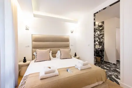 DP-11-POISSON, Hôtel Particulier Luxe - 3BR/8P - Ternes/Arc de Triomphe - Photo 15