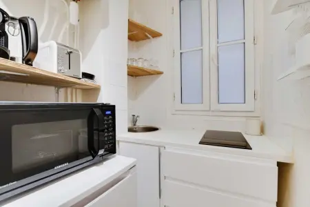 VM-9-JONQUIERE-3, Magnifique appartement - 1CH/4P - Sacré-Cœur - Photo 2