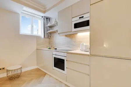 CC-5-HOUDON, Charmant  appartement - 1BR/4P - Montmartre - Photo 2