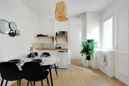 CD-43-MONTCALM-C, Suberbe appartement - 1BR/4P - Sacré Coeur - Photo 2