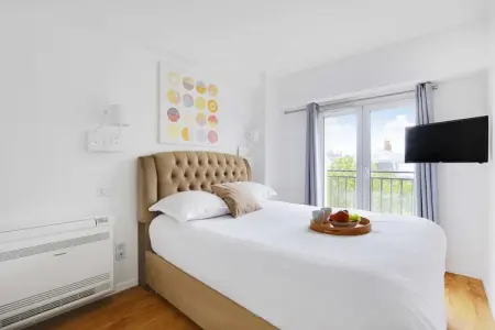 DB-88-ROCHECHOUART-5, Triplex d'exception avec terrasse  - Montmartre - Photo 11