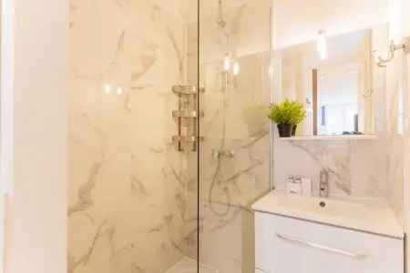 DM-175-MARCADET, Super appartement - 1BR/4P - Sacré Coeur - Photo 4