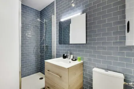 AT-54-CRIMEE, Lovely apartment - 1BR/4P - Buttes-Chaumont - Photo 4