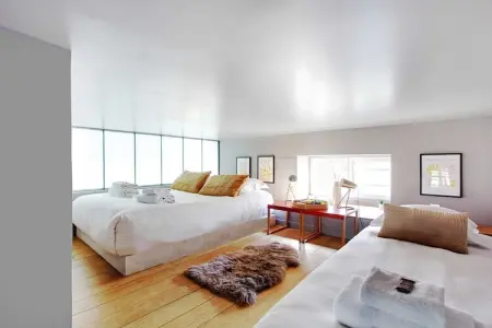 AT-8-DANUBE, Magnifique appartement - 2BR/7P - Buttes Chaumont - Photo 13