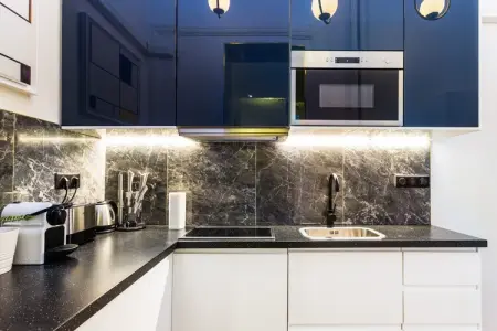 CM-3-SERBIE, Appartement moderne - 1BR/4P - Champs-Élysées - Photo 1