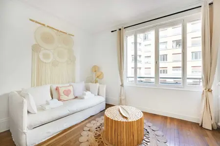 CW-17-DURET, Charmant appartement -4P- Proche Arc de Triomphe - Photo 2