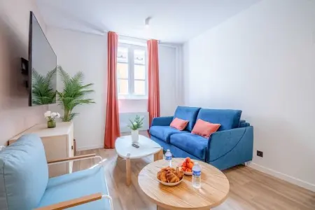 AM-14-FENIERS-3, Bel appartement 3 pièces - Hyper centre St Tropez - Photo 1