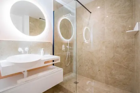 AM-14-FENIERS-2, Appartement cosy 2 chambres - Hyper centre St Tropez - Photo 6