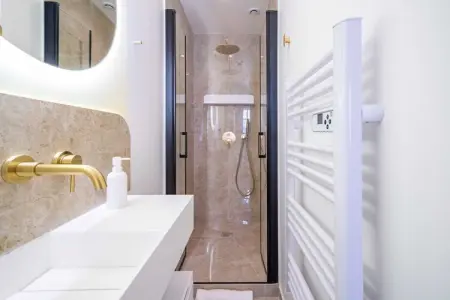 AM-14-FENIERS-2, Appartement cosy 2 chambres - Hyper centre St Tropez - Photo 14