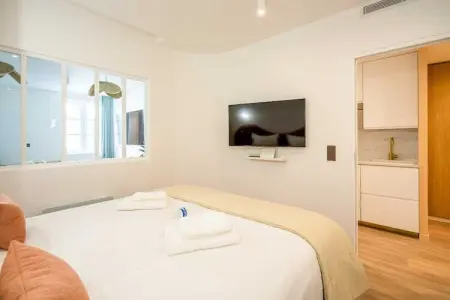 AM-14-FENIERS-2, Appartement cosy 2 chambres - Hyper centre St Tropez - Photo 19