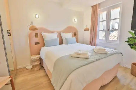 AM-14-FENIERS-6, Bel appartement 2ch - Hyper centre St Tropez - Photo 13