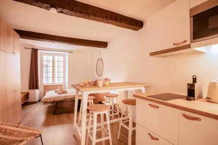 DB-6-JEAN-1, Studio Chic - 2P - au coeur de Saint-Tropez - Photo 2