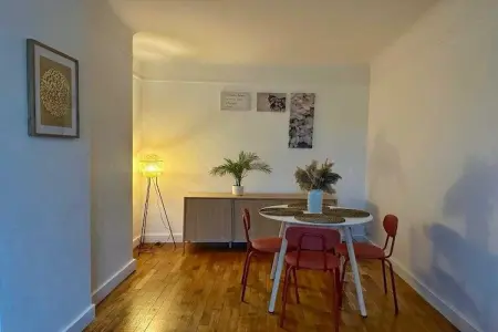 VM-35-BOURETS-4, Appartement Cosy 2Ch/4P - au Coeur de Suresnes - Photo 1
