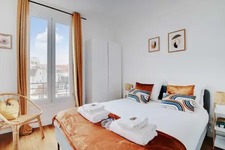 VM-35-BOURETS-4, Appartement Cosy 2Ch/4P - au Coeur de Suresnes - Photo 3