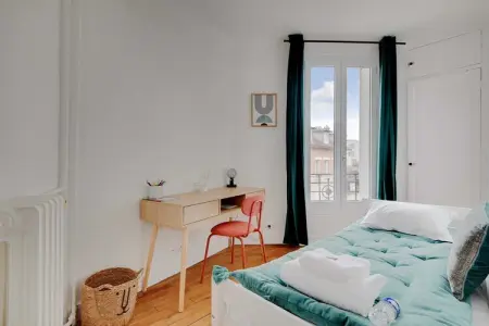 VM-35-BOURETS-4, Appartement Cosy 2Ch/4P - au Coeur de Suresnes - Photo 9