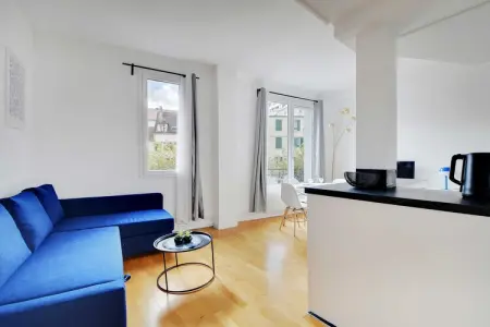 VM-35-BOURETS, Appartement confortable au Porte de Paris / Suresnes - Photo 2