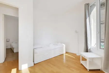 VM-35-BOURETS, Appartement confortable au Porte de Paris / Suresnes - Photo 8