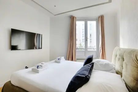 AM-51-JAURES, Cosy & chic studio - 2P - Levallois - Photo 10